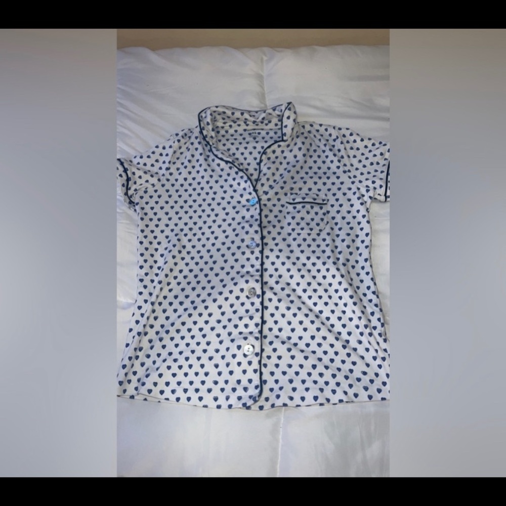 Roller Rabbit Pajama Top. Size Medium.